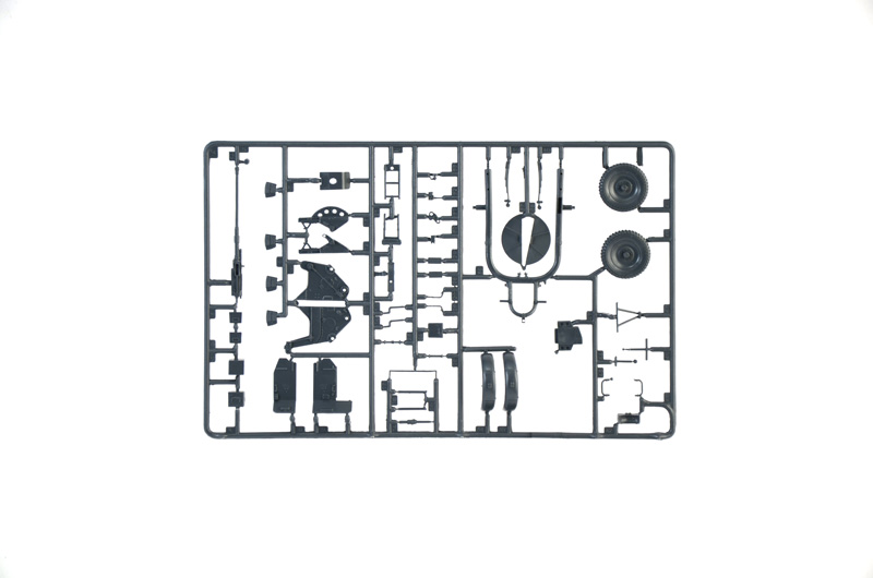 6395ИТ Бронетранспортер Sd.Kfz.10/4 with FLAK 30 Italeri