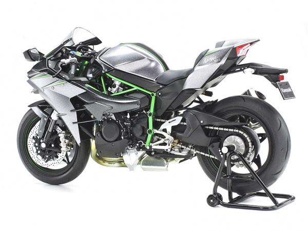 14136T 1/12 Kawasaki Ninja H2 Carbon Tamiya