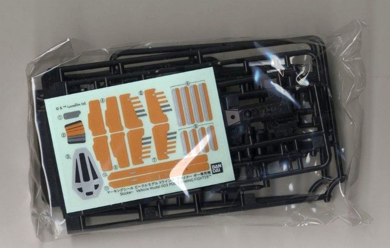 BND-2319537 Star Wars Poe's X-Wing Fighter Bandai