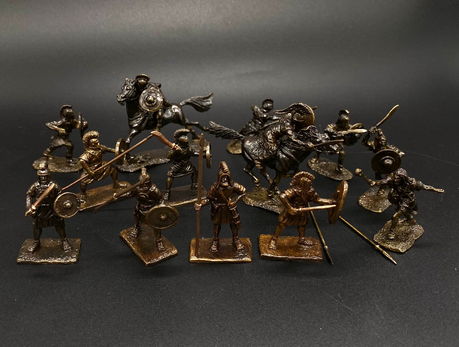 4100/БТБ Солдатики, пешие иберийцы (испанцы), патинированная латунь Три Богатыря