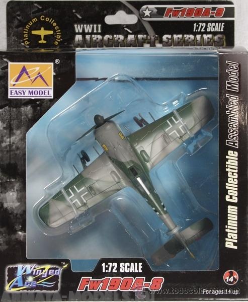 36363 Самолёт  Fw190A-8  Bule 4Commander of 12./JG 5,Bardufoss Airfield,1944  Easy Model