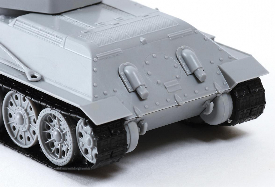 5001 Танк Т-34/76 43 года Звезда