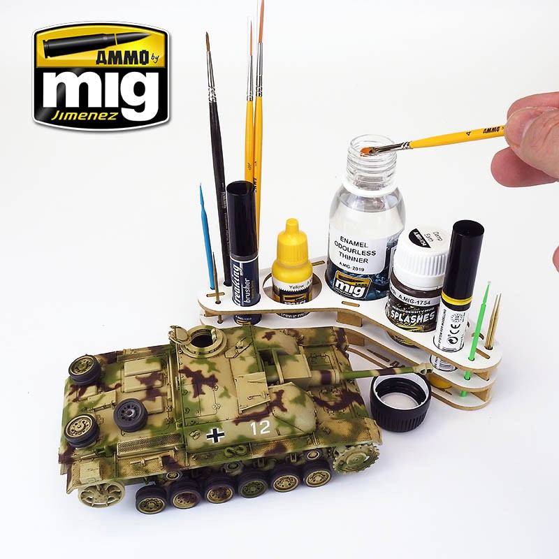 AMIG8028 Ammo Mig Деревянный органайзер BOOMERANG ORGANIZER STORAGE SYSTEM