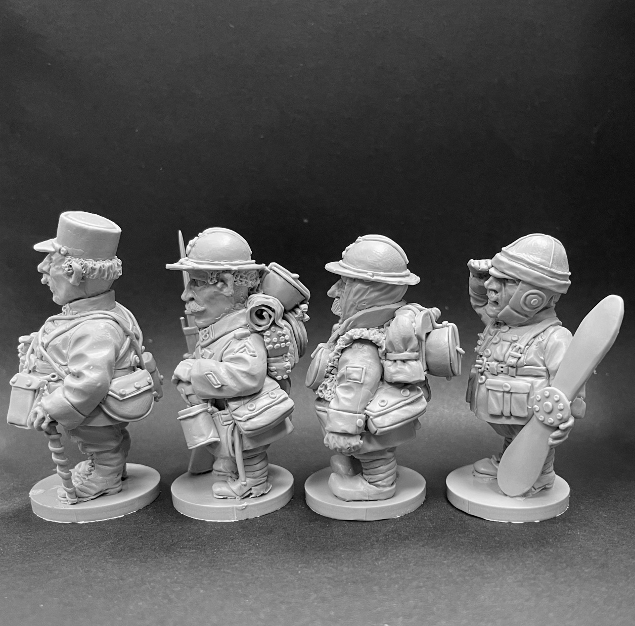 CHM-50.11. WW1: Французская армия №1. В комплекте 4 фигуры. Материал - смола. Chronos Miniatures