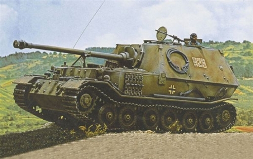 211ИТ Танк Sd. Kfz.184 PanzerJager Elefant Italeri