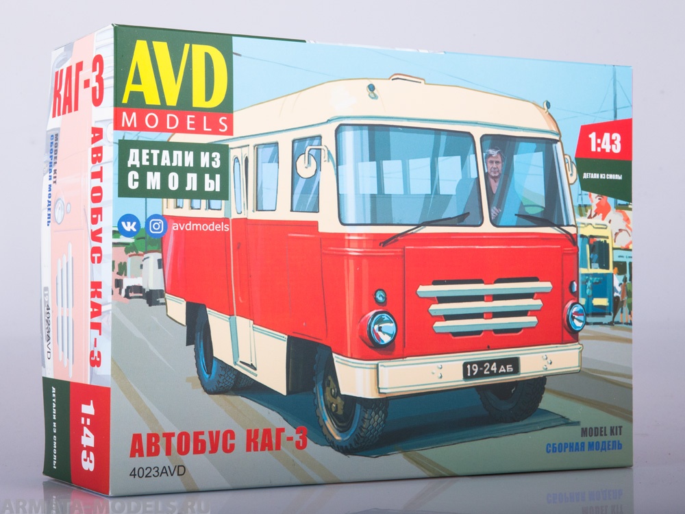 4023AVD Сборная модель Автобус КАГ-3 AVD Models