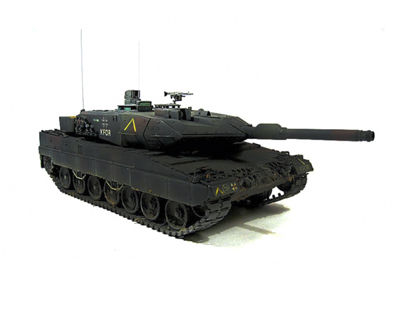 35242T Танк Leopard 2 A5 Tamiya