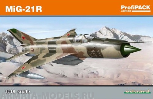 8238 Самолет MiG-21R EDUARD