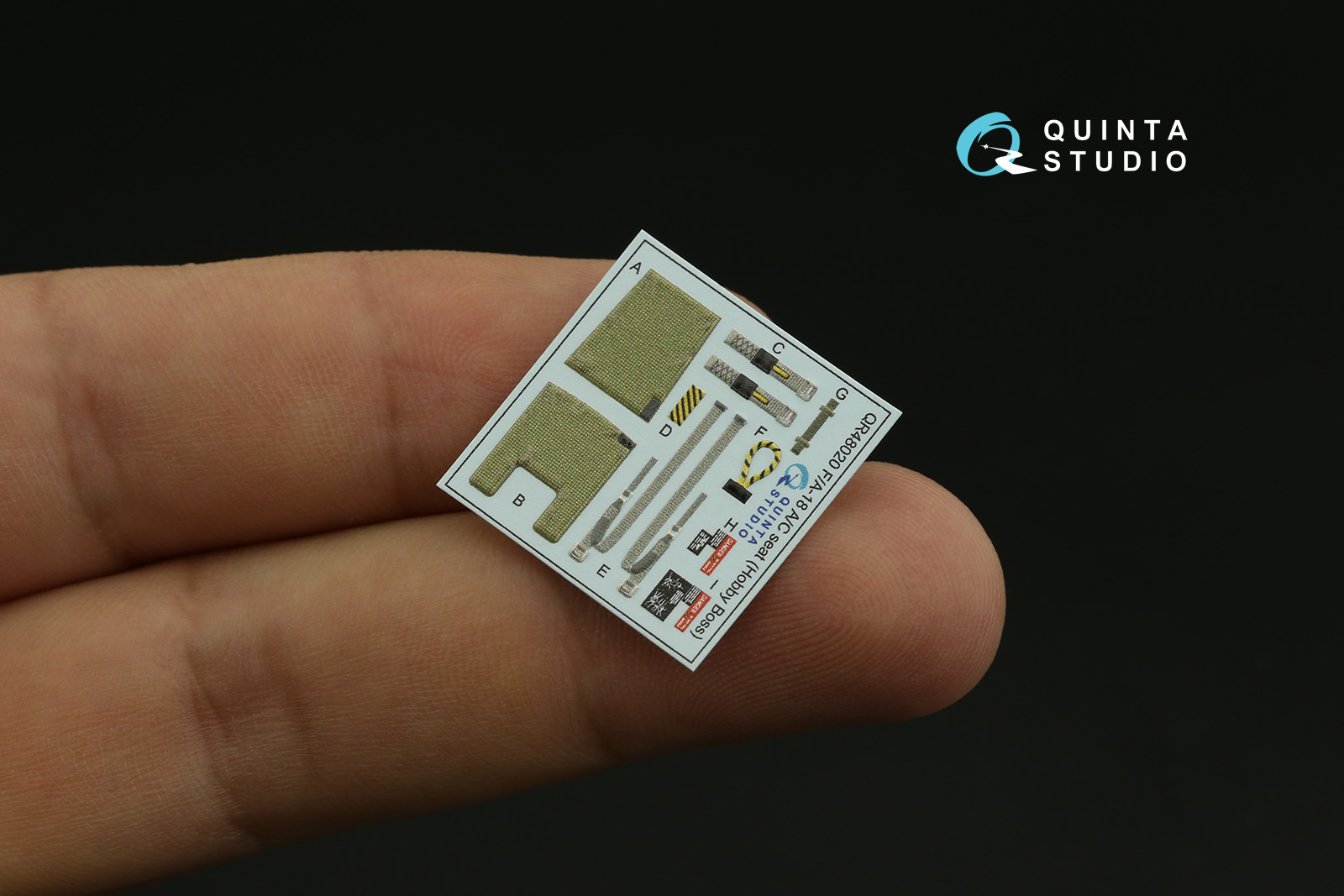 QD48279 3D Декаль интерьера кабины F/A-18C early (HobbyBoss)