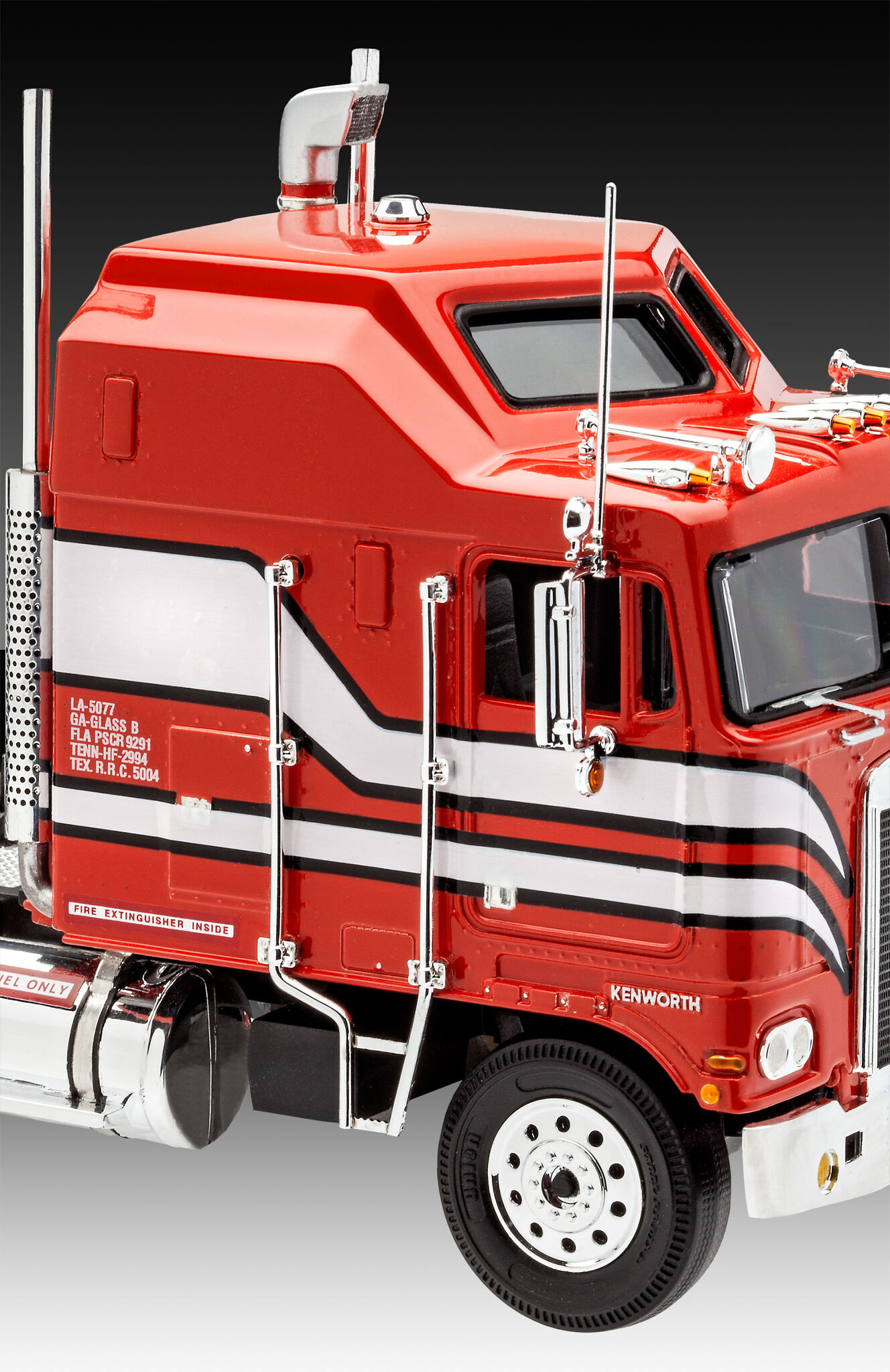 67671RE Набор Грузовик Kenworth Aerodyne Revell