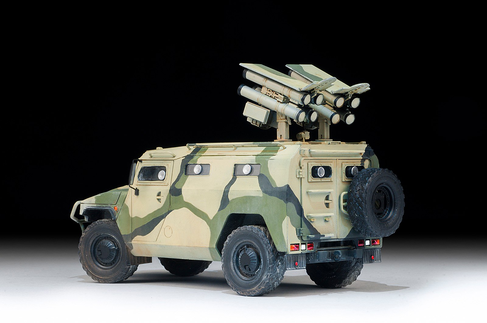 3682 Российский бронеавтомобиль Тигр с ПТРК Корнет Звезда