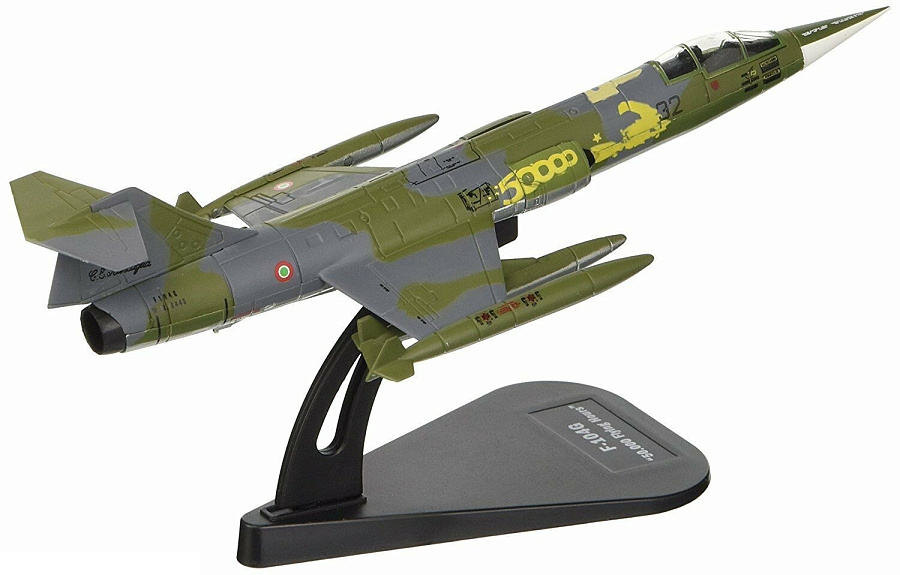 79713ИТ Самолет Display DreamWing-Special colours-Tornado-F104-F16 Italeri