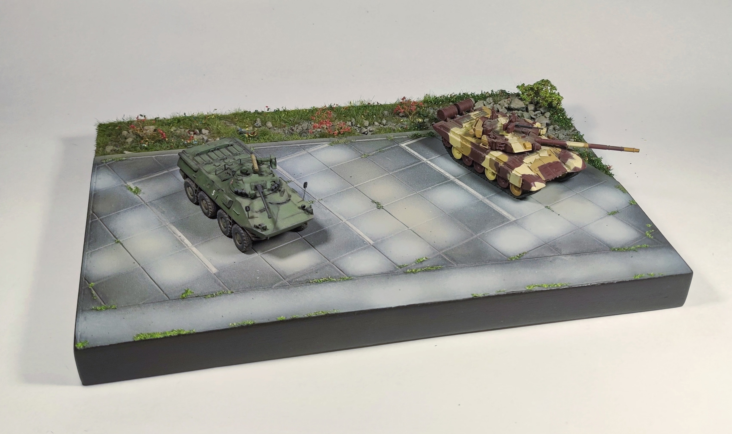 HE-72152 Подставка выставка Размер 34х24см