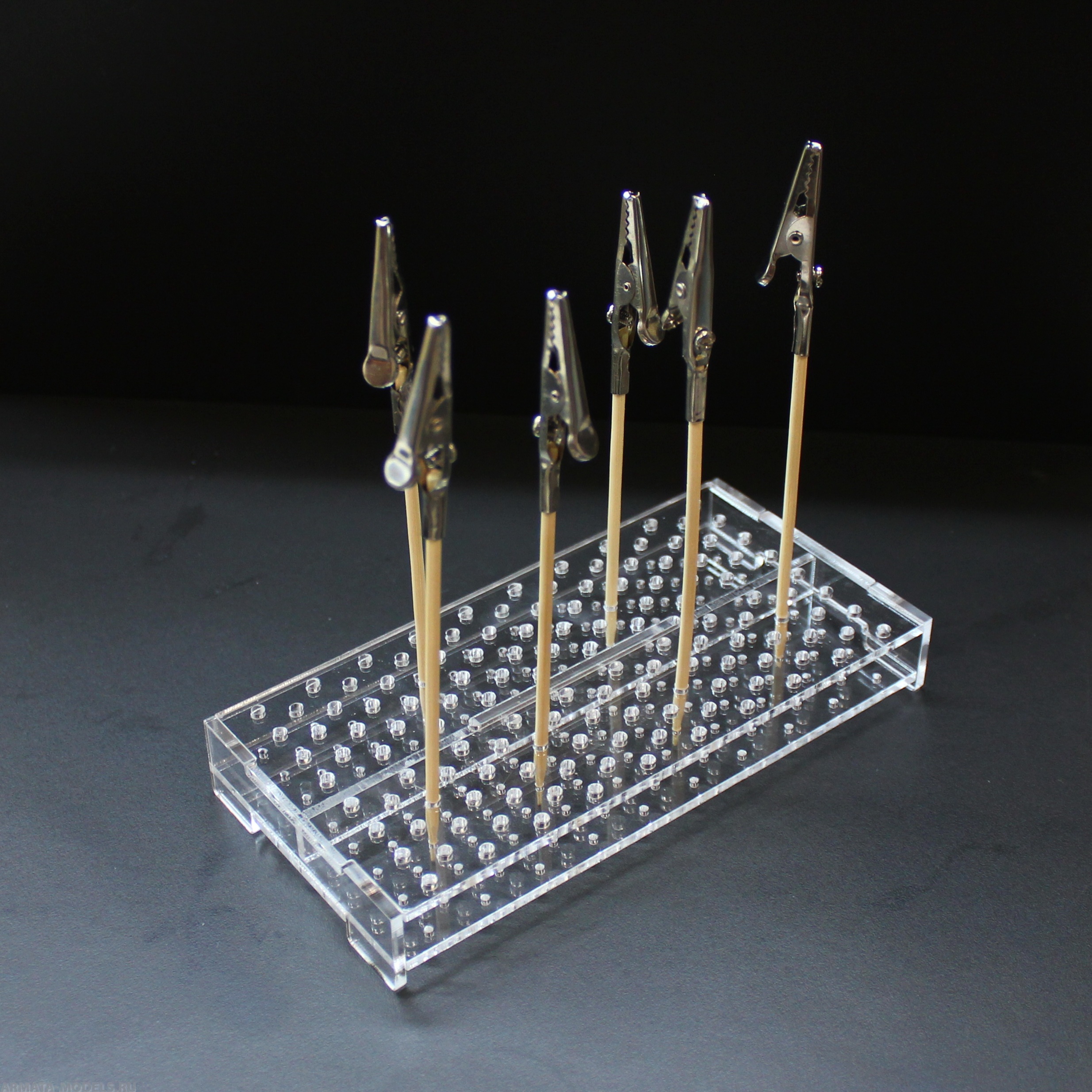 LCA002 Площадка для окрашенных деталей + 6 держателей