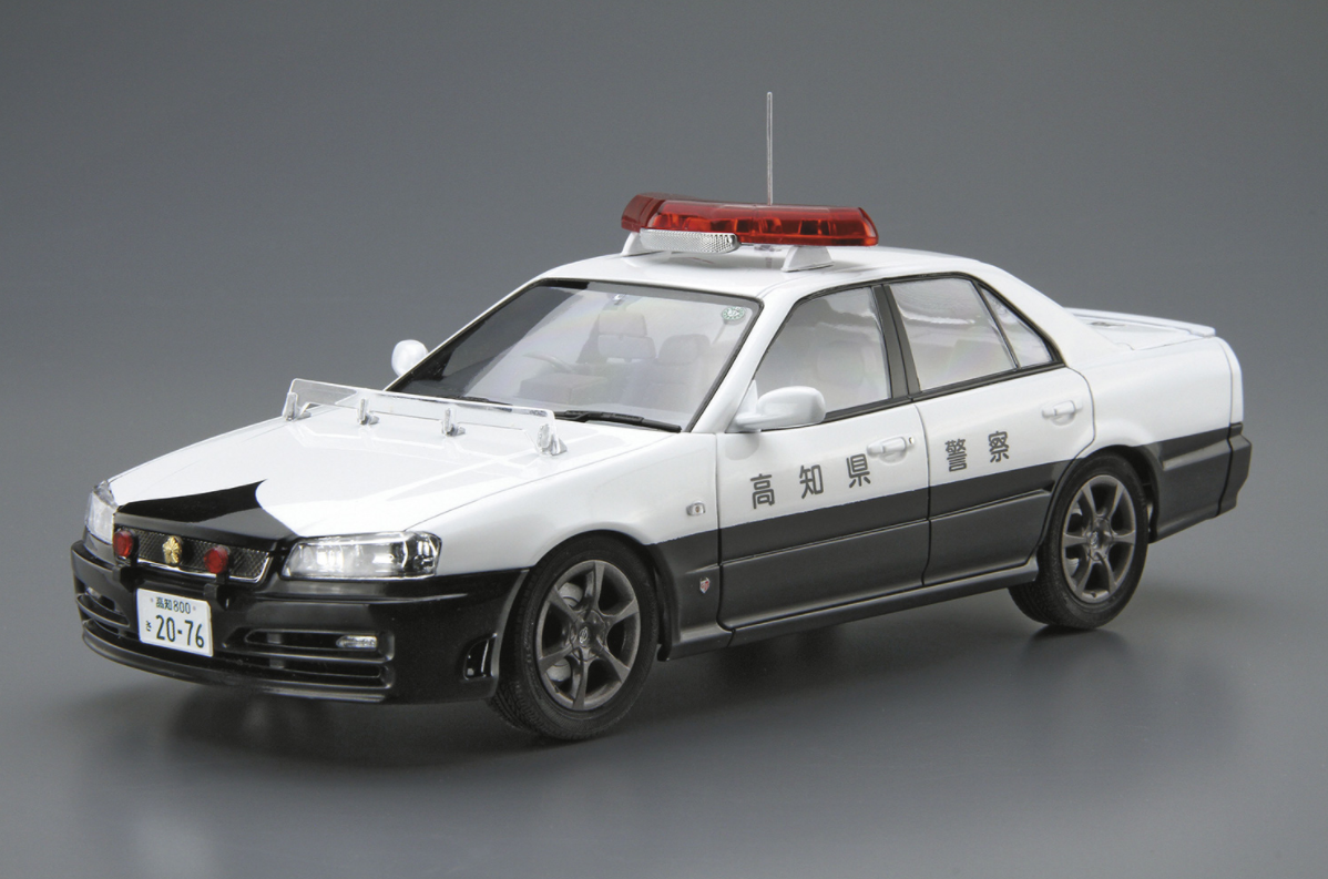 06125 Nissan Skyline ER34 01 Patrol Car Aoshima