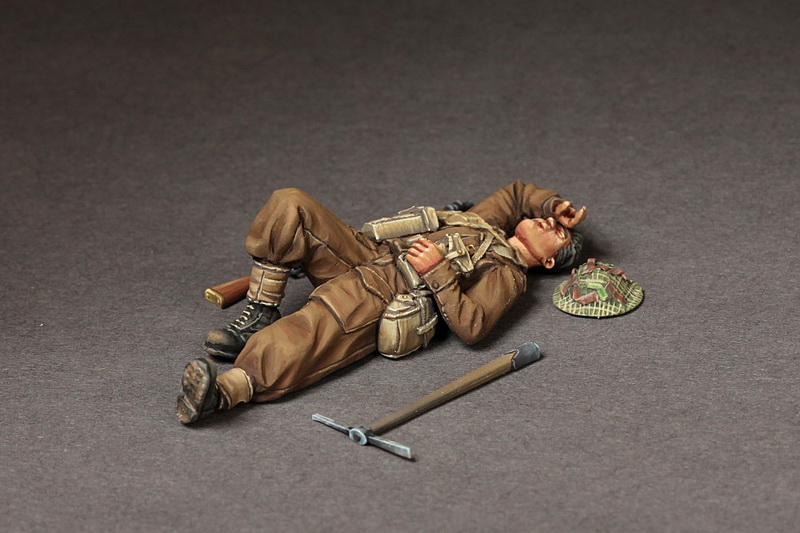 35134SOGA British infantryman at rest. SOGA Miniatures
