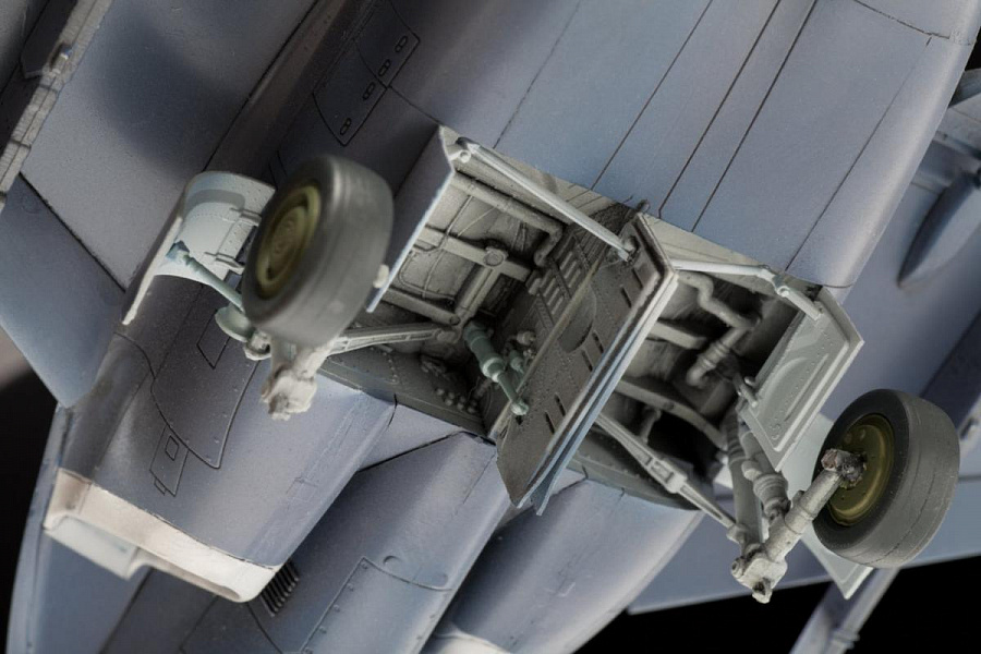 4821ПН Подарочный набор Российский легкий штурмовик Як-130 Звезда