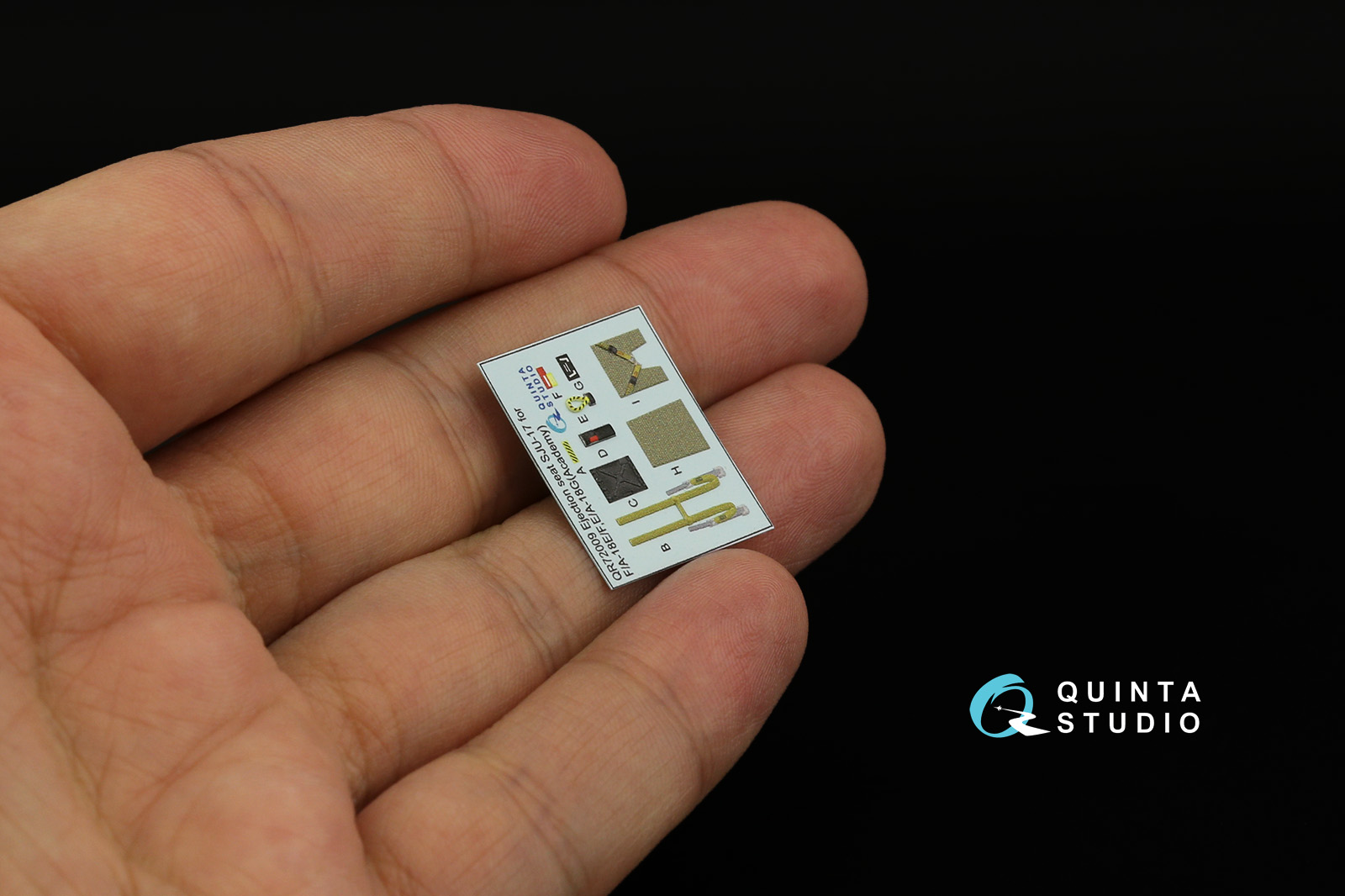 QD72078 3D Декаль интерьера кабины F/A-18E (Academy)