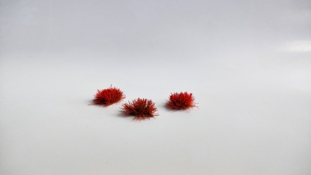 kn04 Кочки травы неоновые, красные / 5мм / 30шт.