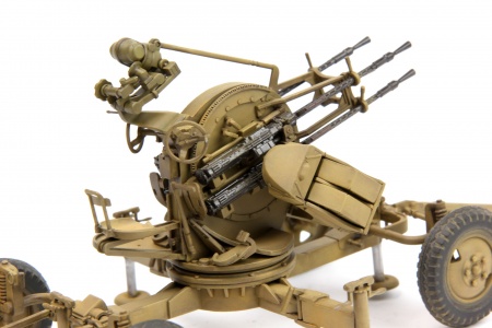 SPS-026  RUSSIAN LIGHT AA GUN SET 1/35 Meng