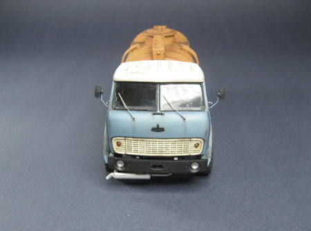 RIM43017 Кабина МАЗ-5335 масштаб 1/43