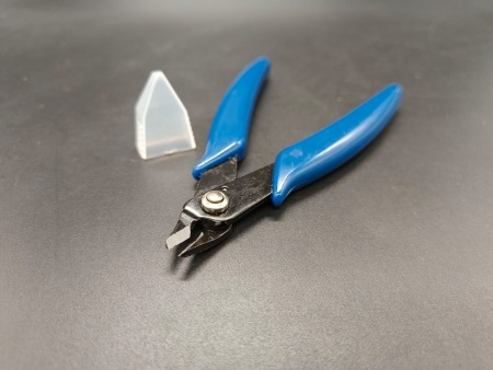 AT1001 Кусачки-бокорезы для пластика, моделей, миниатюр